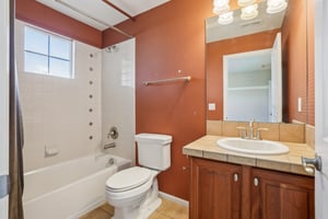 Tamarac St-2405-034.jpg
