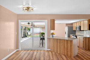 Breakfast Bar 2 of 2