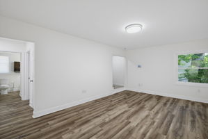 1308 South Park Dr-11