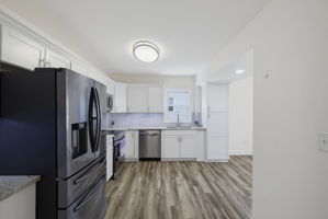 1308 South Park Dr-12