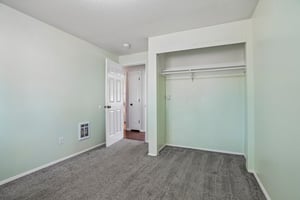 SW 2nd Ave-S0610-025.jpg