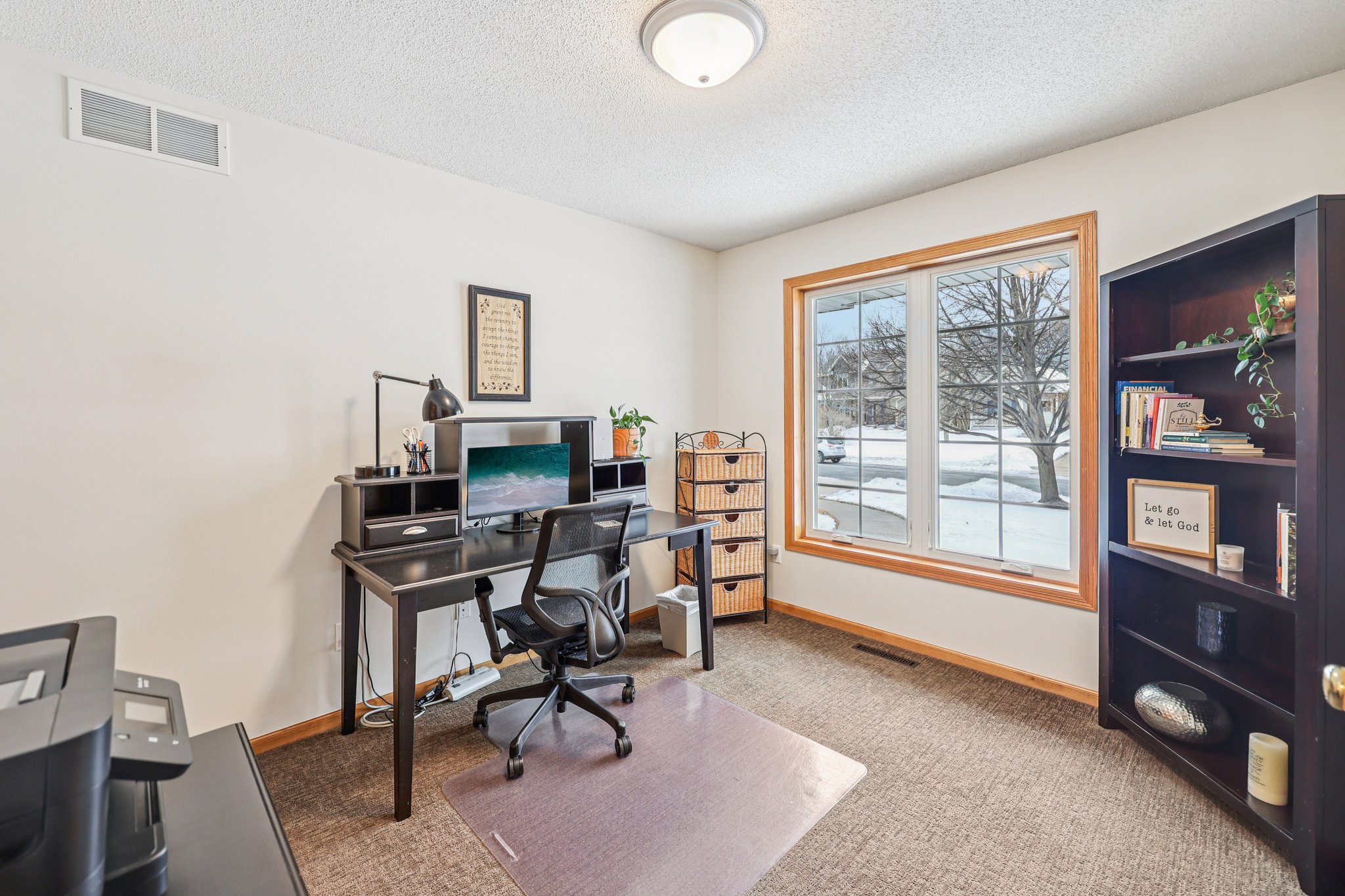 Quail Creek Dr NE-S1002-022.jpg