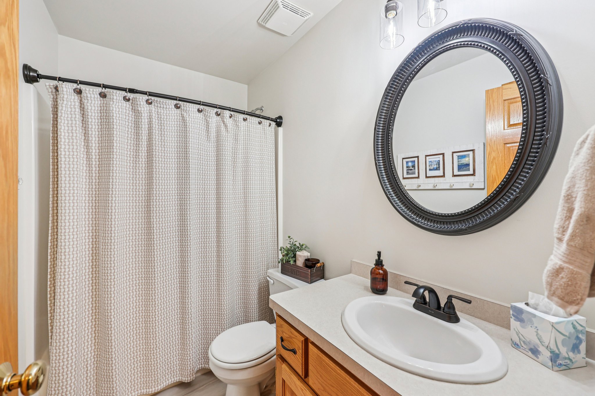 Quail Creek Dr NE-S1002-024.jpg