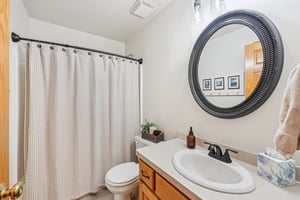 Quail Creek Dr NE-S1002-024.jpg