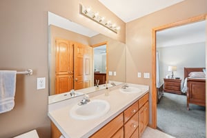 Quail Creek Dr NE-S1002-031.jpg