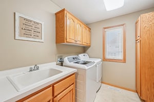 Quail Creek Dr NE-S1002-034.jpg