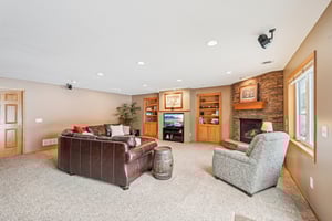 Quail Creek Dr NE-S1002-040.jpg