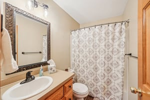 Quail Creek Dr NE-S1002-045.jpg