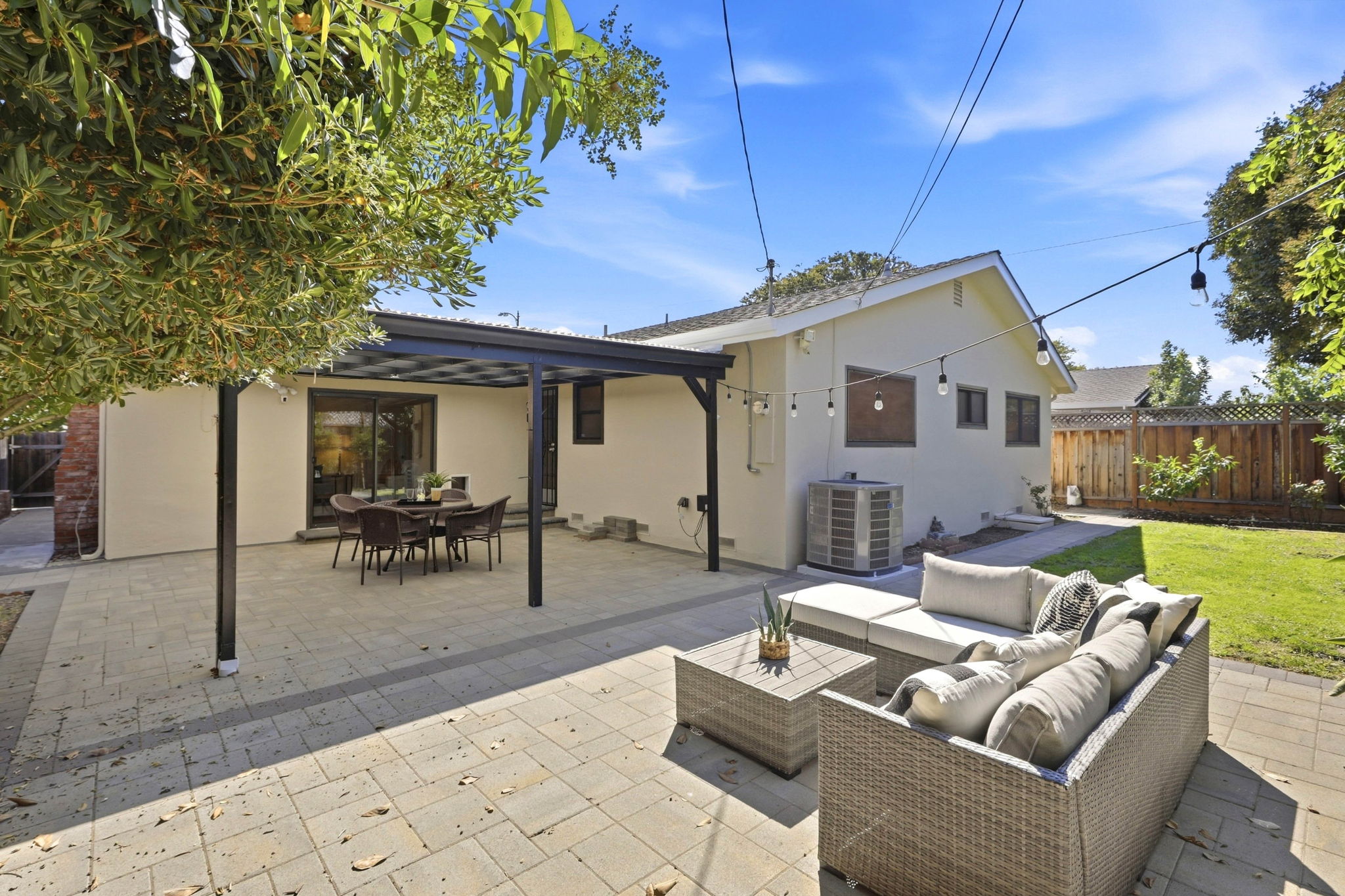 037_F8_1309 Antonio Ln