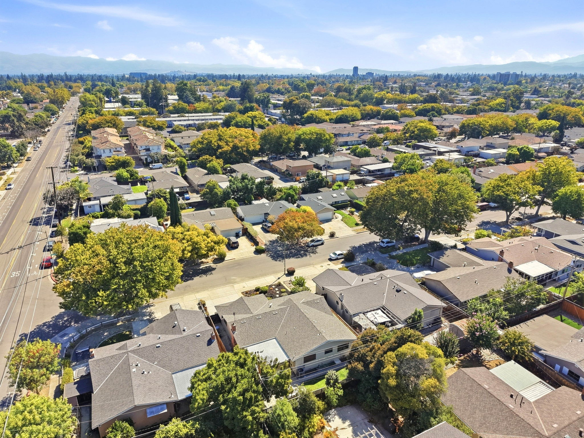 014_F8_AERIAL_1309 Antonio Ln