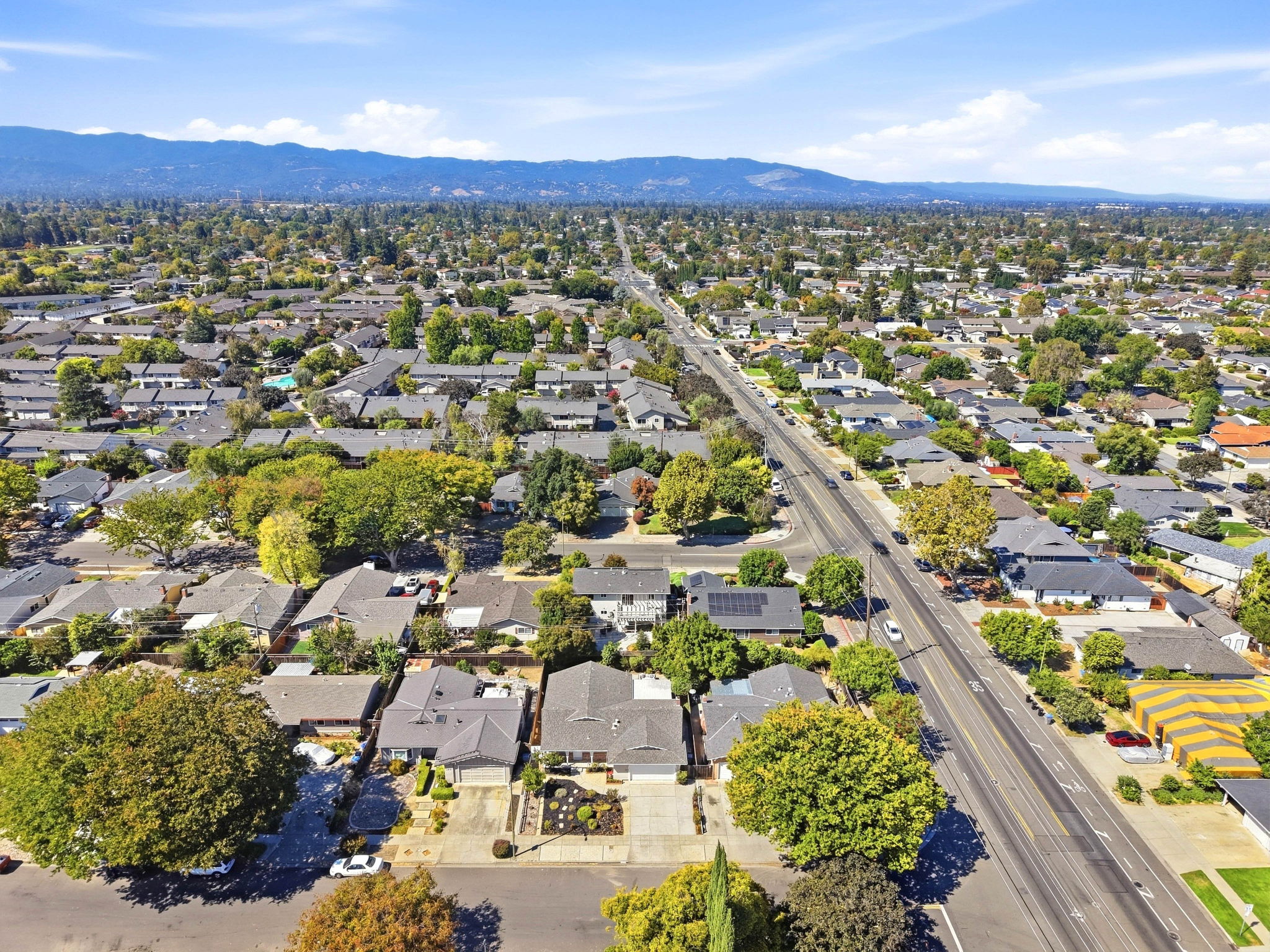 021_F8_AERIAL_1309 Antonio Ln