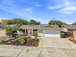 002_F8_AERIAL_1309 Antonio Ln
