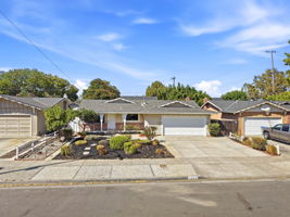 005_F8_AERIAL_1309 Antonio Ln