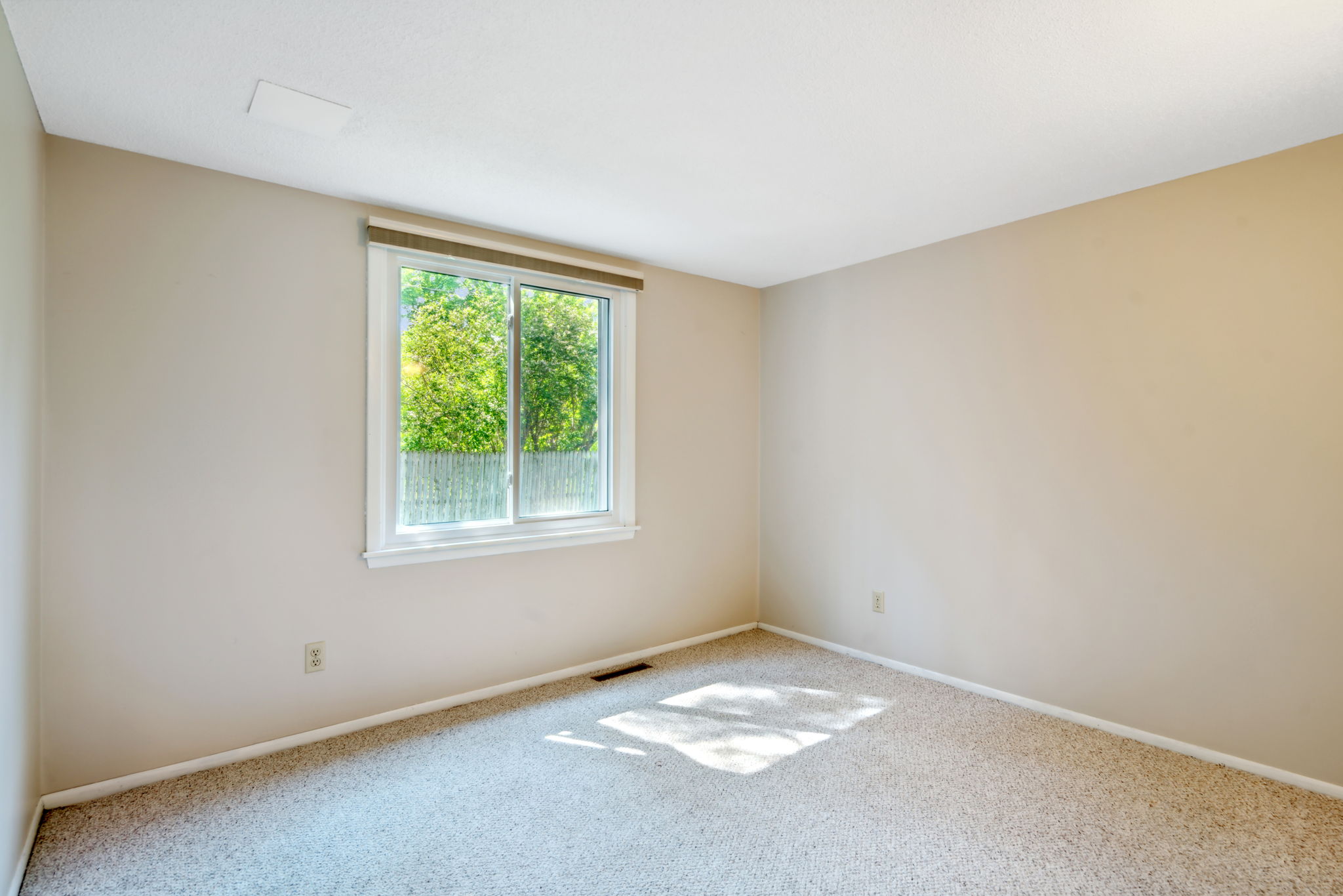 15_Interior