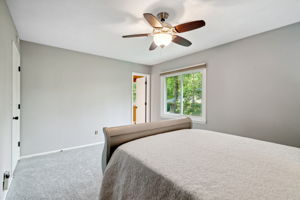 13_Interior