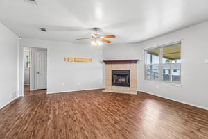 Marlee Cir-S2304-005.jpg