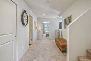 NE 85th St-S0208-035.jpg
