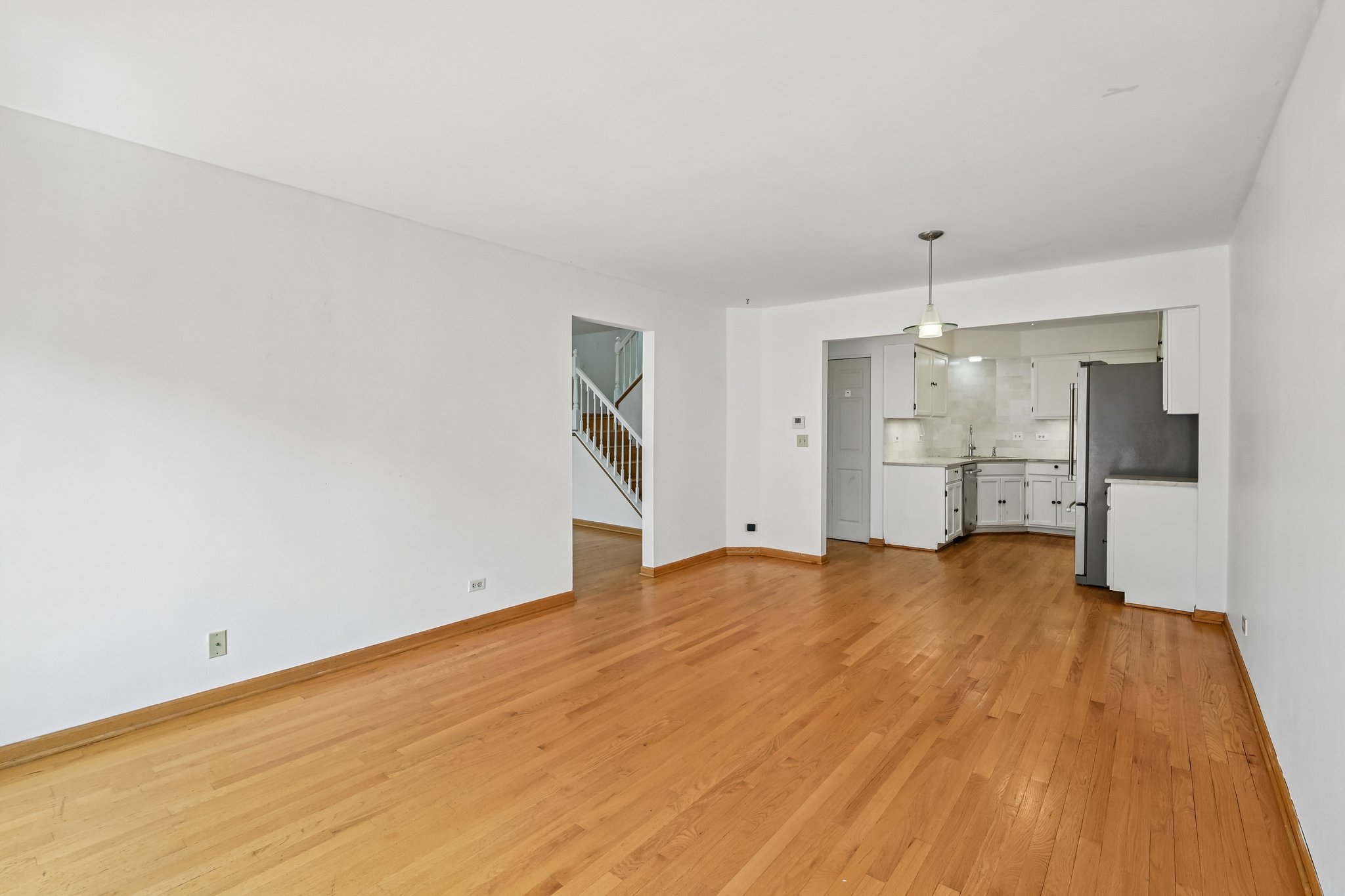 1309 Newport St-S0408-009.jpg