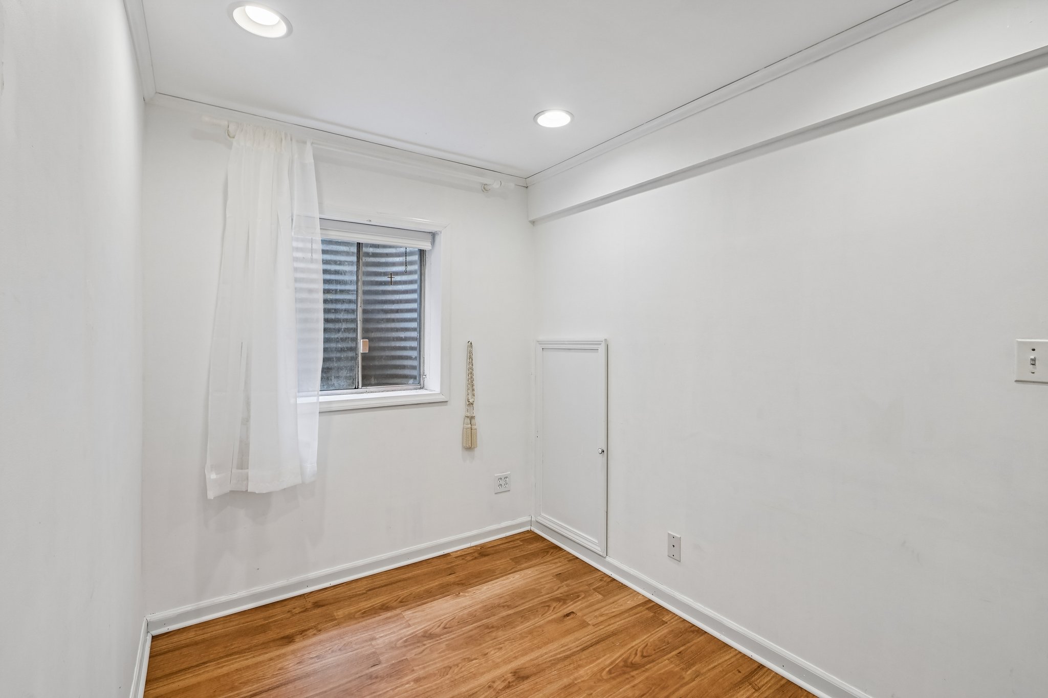 1309 Newport St-S0408-037.jpg