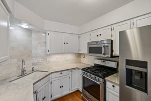 1309 Newport St-S0408-013.jpg