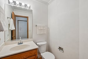 1309 Newport St-S0408-017.jpg