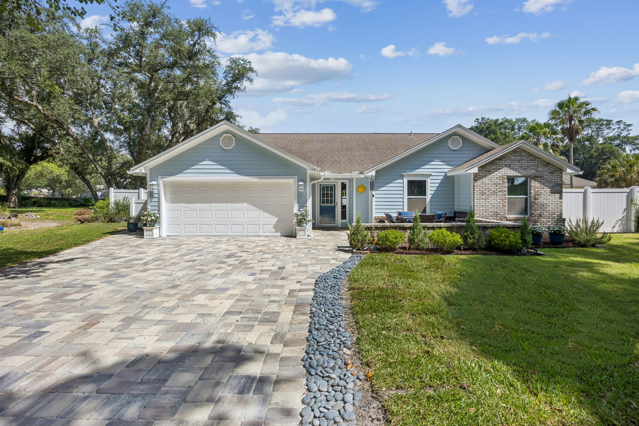 Welcome to 1309 Ridge Ct