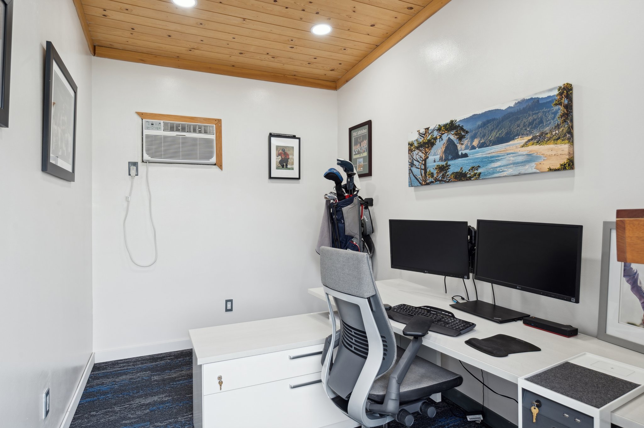 309 W Glenn Dr - 007.jpg