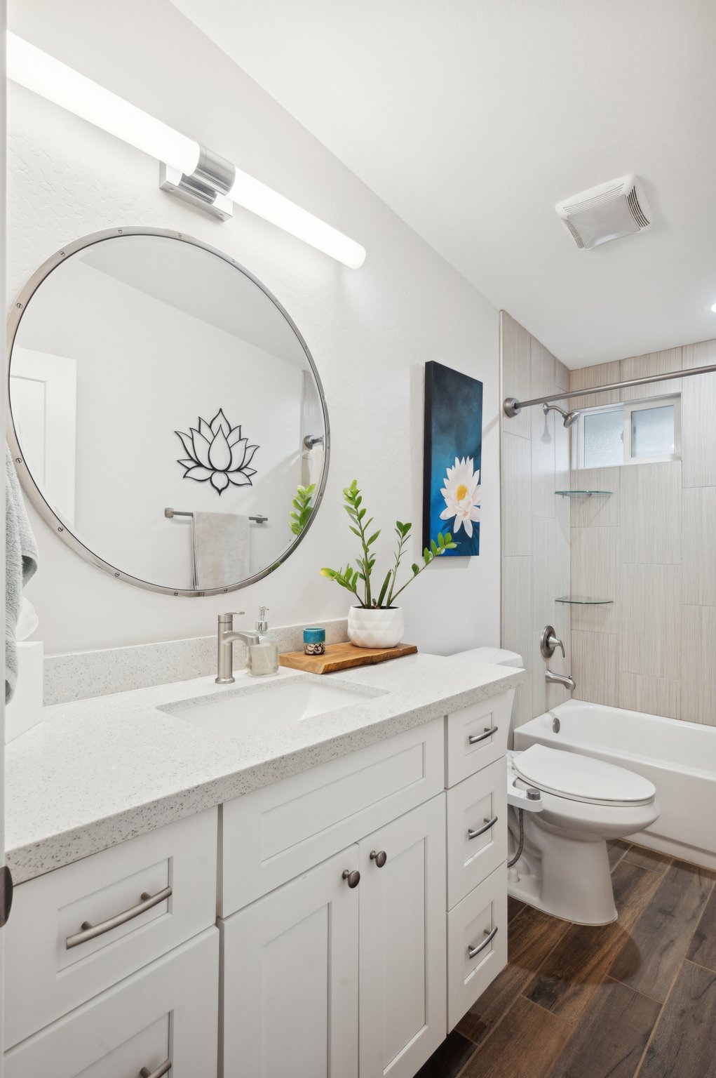 309 W Glenn Dr - 028.jpg