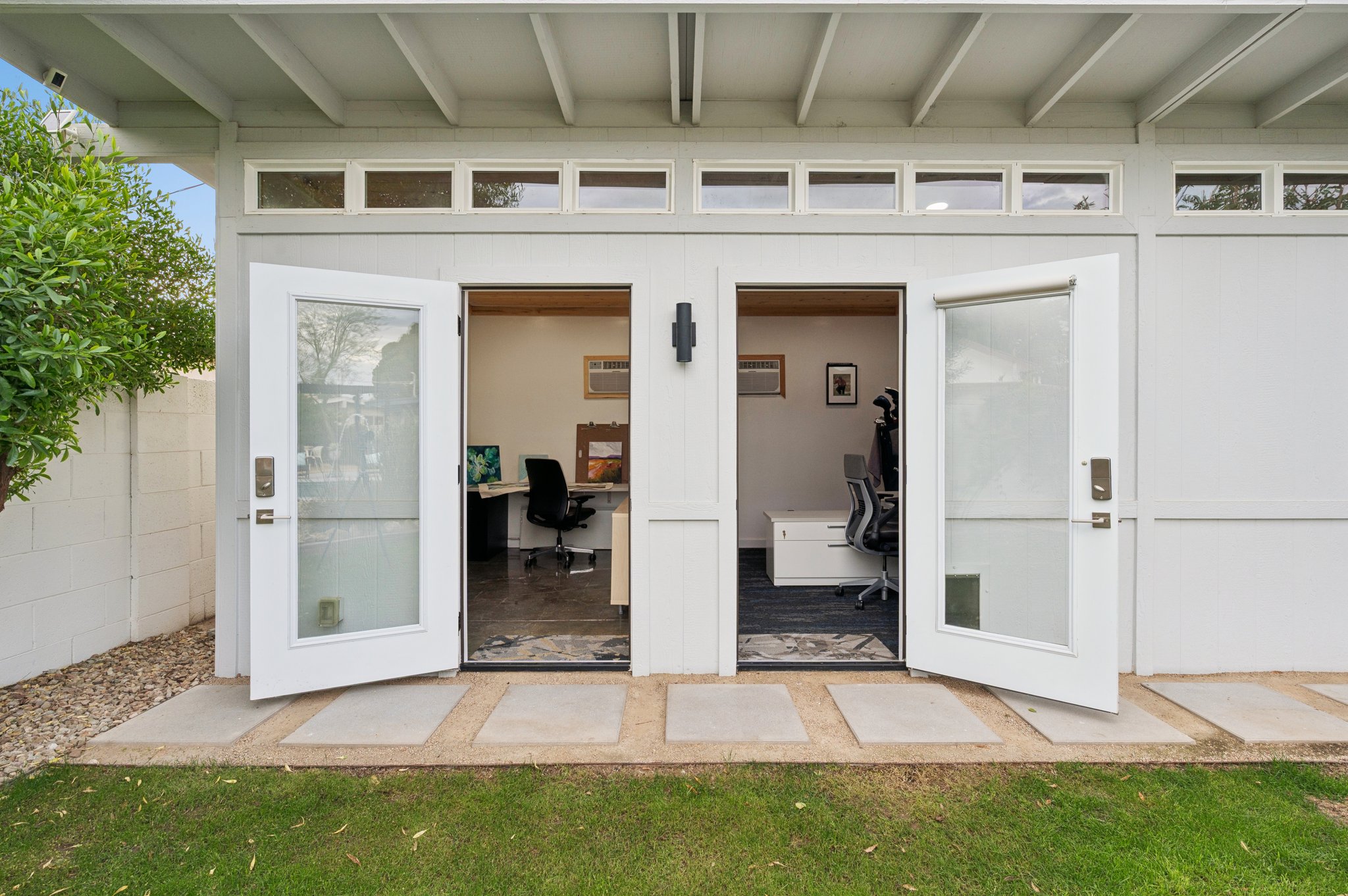 309 W Glenn Dr - 041.jpg