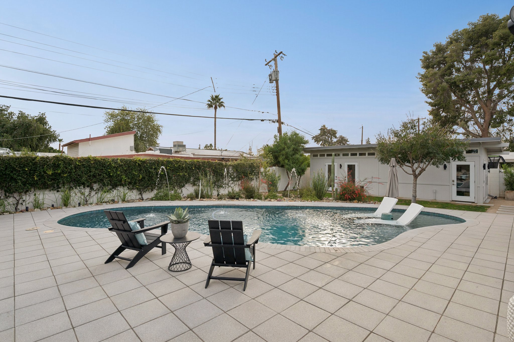 309 W Glenn Dr - 046.jpg