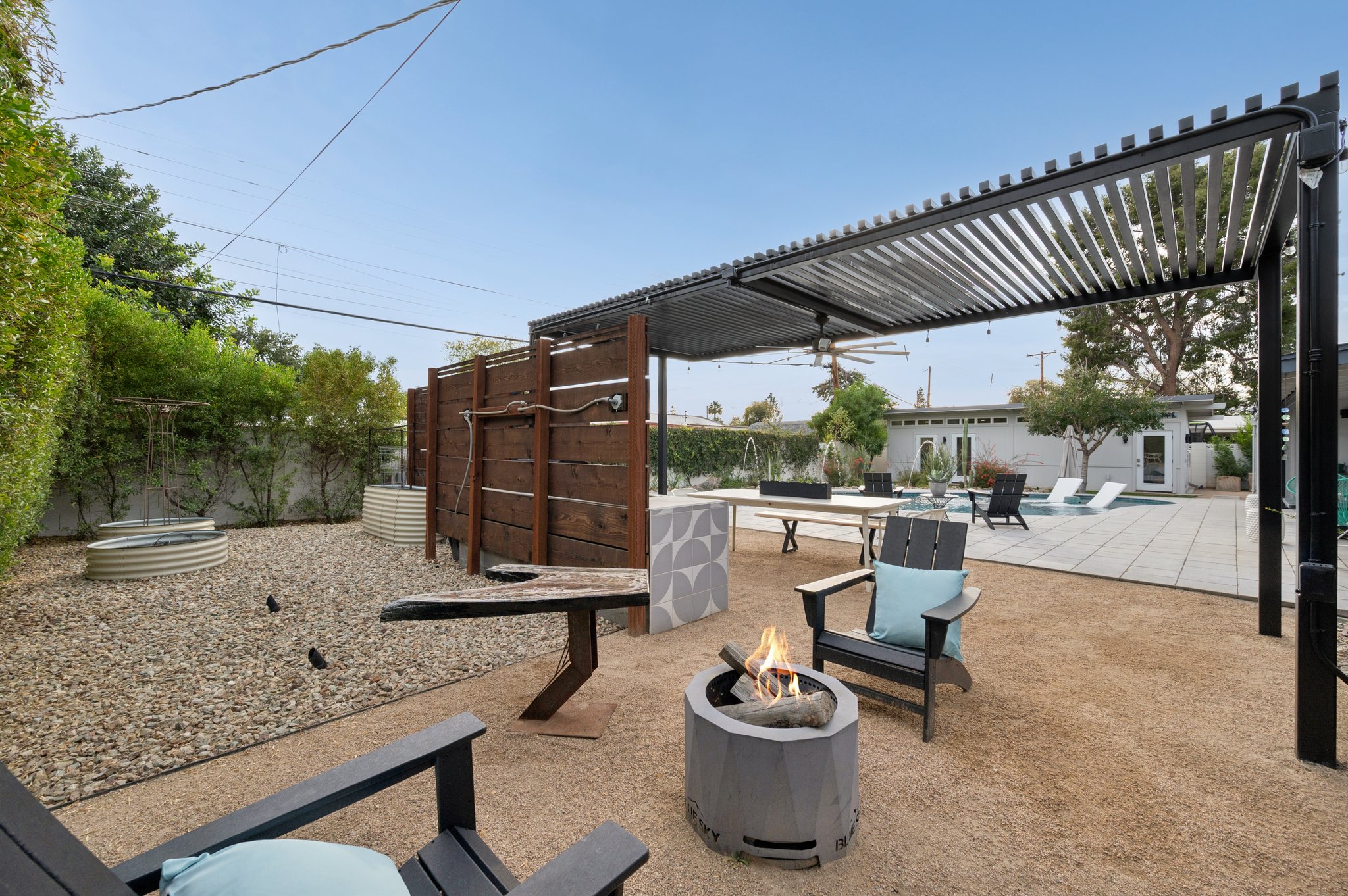 309 W Glenn Dr - 049.jpg