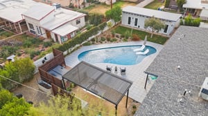 1309 W Glenn Dr - 012.jpg