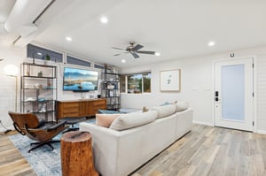 309 W Glenn Dr - 014.jpg