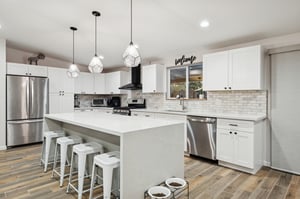 309 W Glenn Dr - 017.jpg