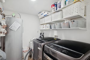 309 W Glenn Dr - 037.jpg