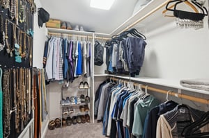 309 W Glenn Dr - 038.jpg