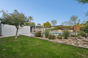 309 W Glenn Dr - 054.jpg