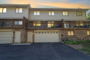  Photo 0
