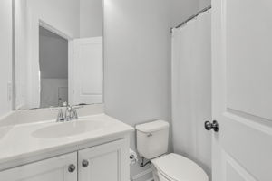  Photo 36