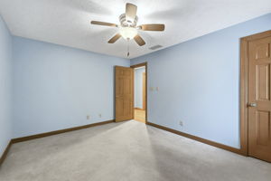  Photo 36