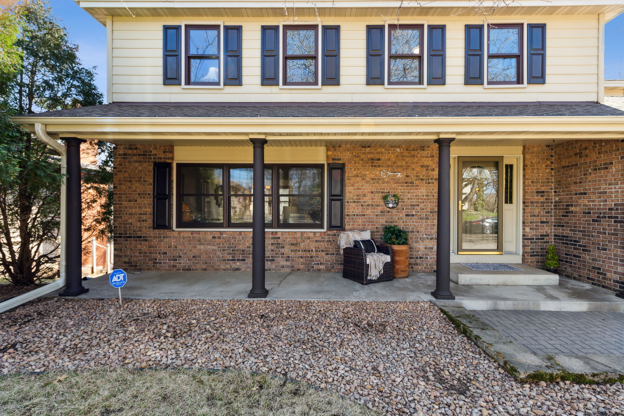 02_Exterior