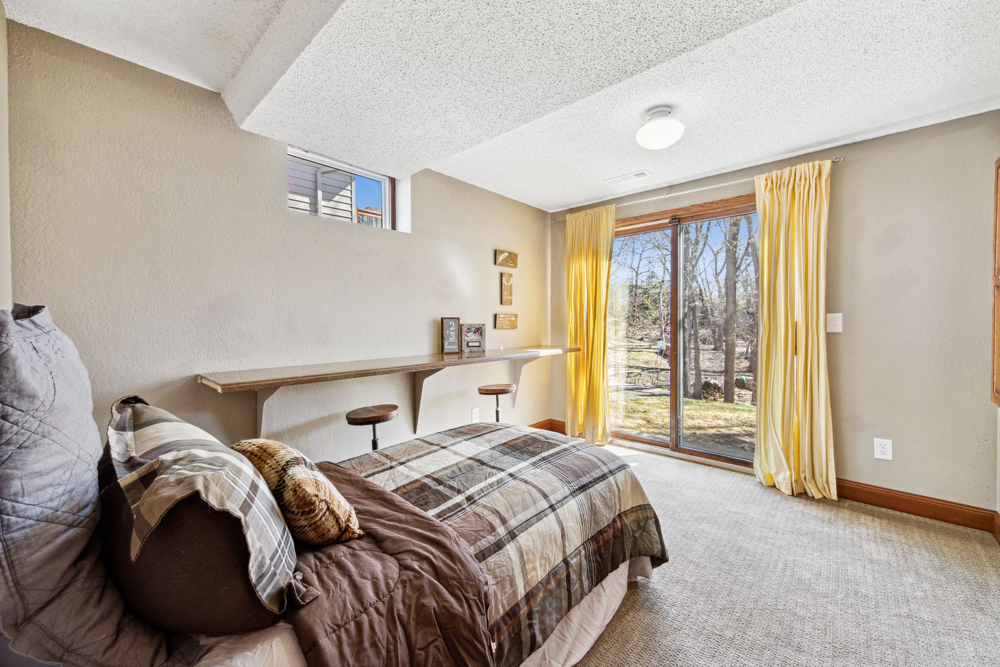 18_Interior