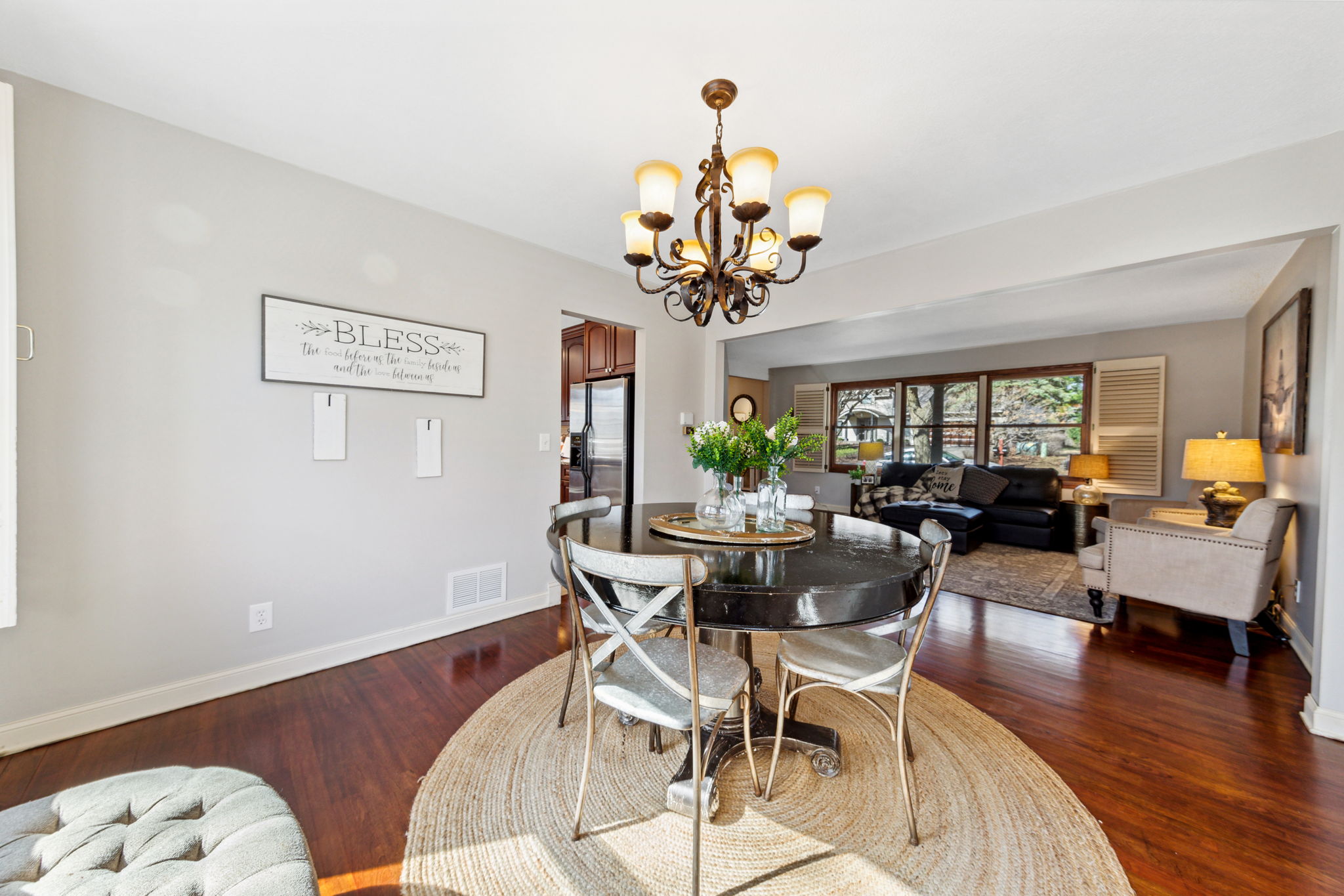11_Interior