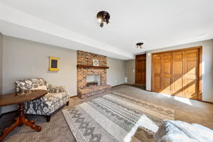 26_Interior