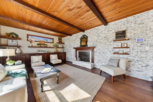 23_Interior