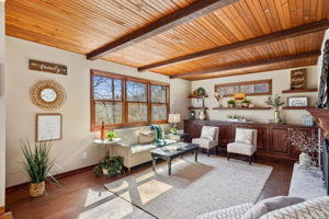 22_Interior