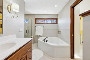 21_Interior