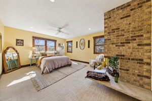 13_Interior