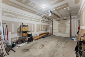 1-Car Garage