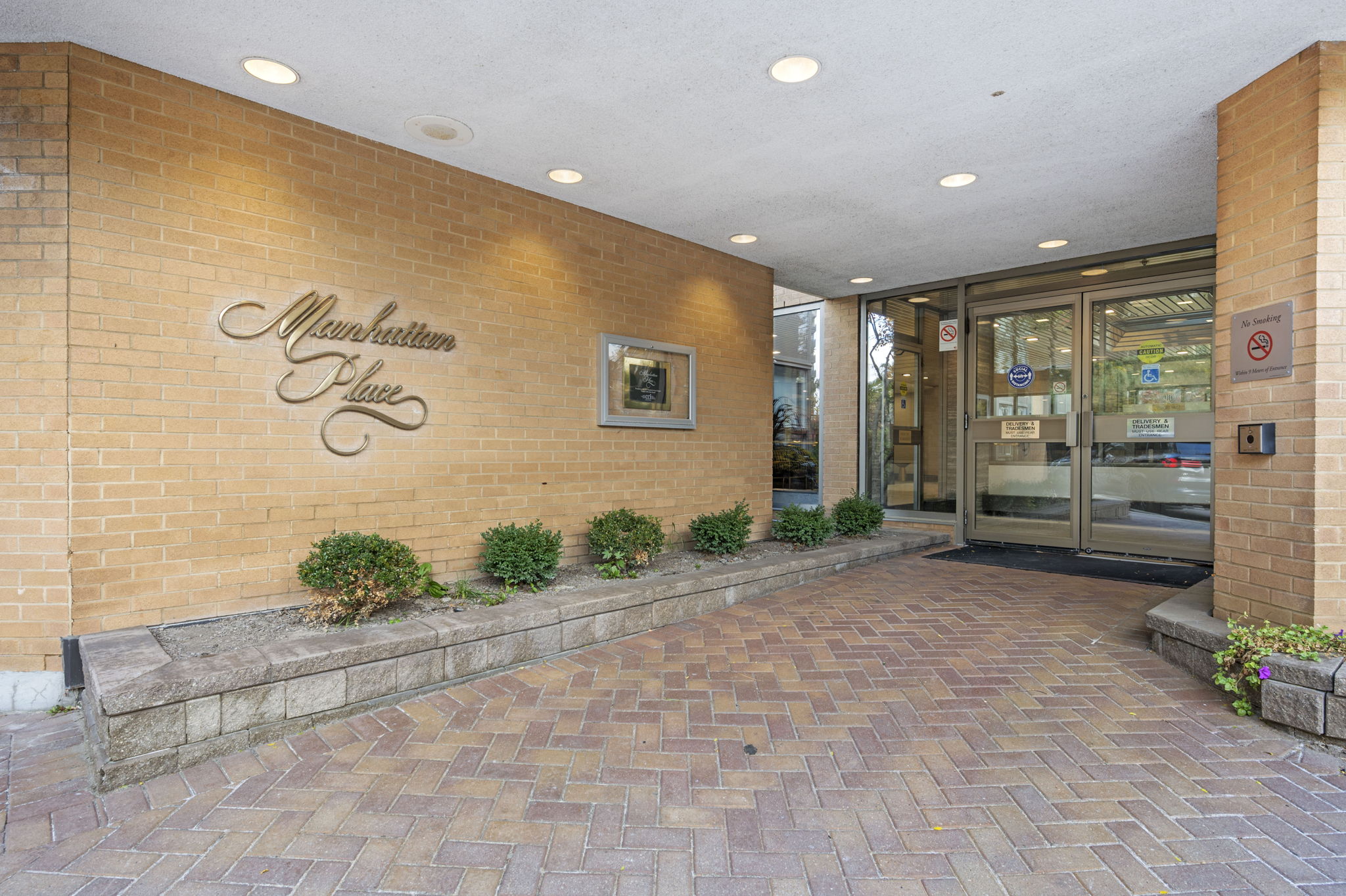 131 Beecroft Rd Unit 2201 Toronto, ON M2N 6G9